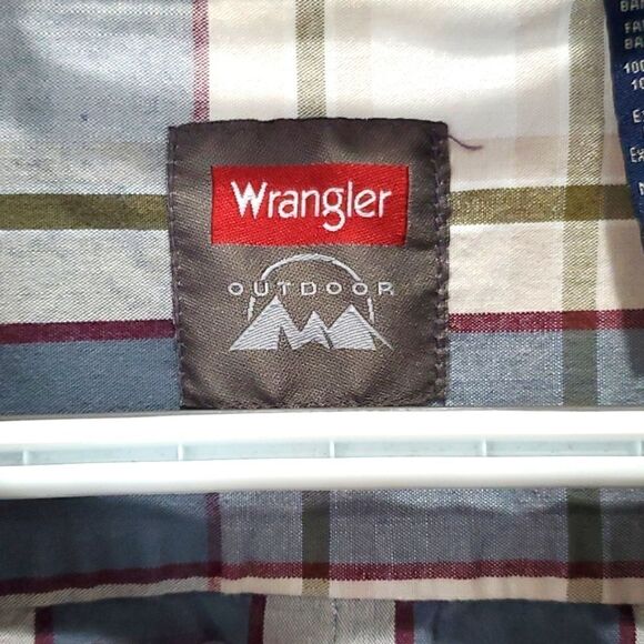 Wrangler Mens Outdoor‎ Long Sleeve Shirt UPF 30+ Protection Brown Plaid Size 2XL - Picture 2 of 5